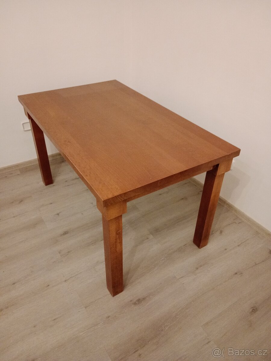 Stůl z masivního dřeva - 2