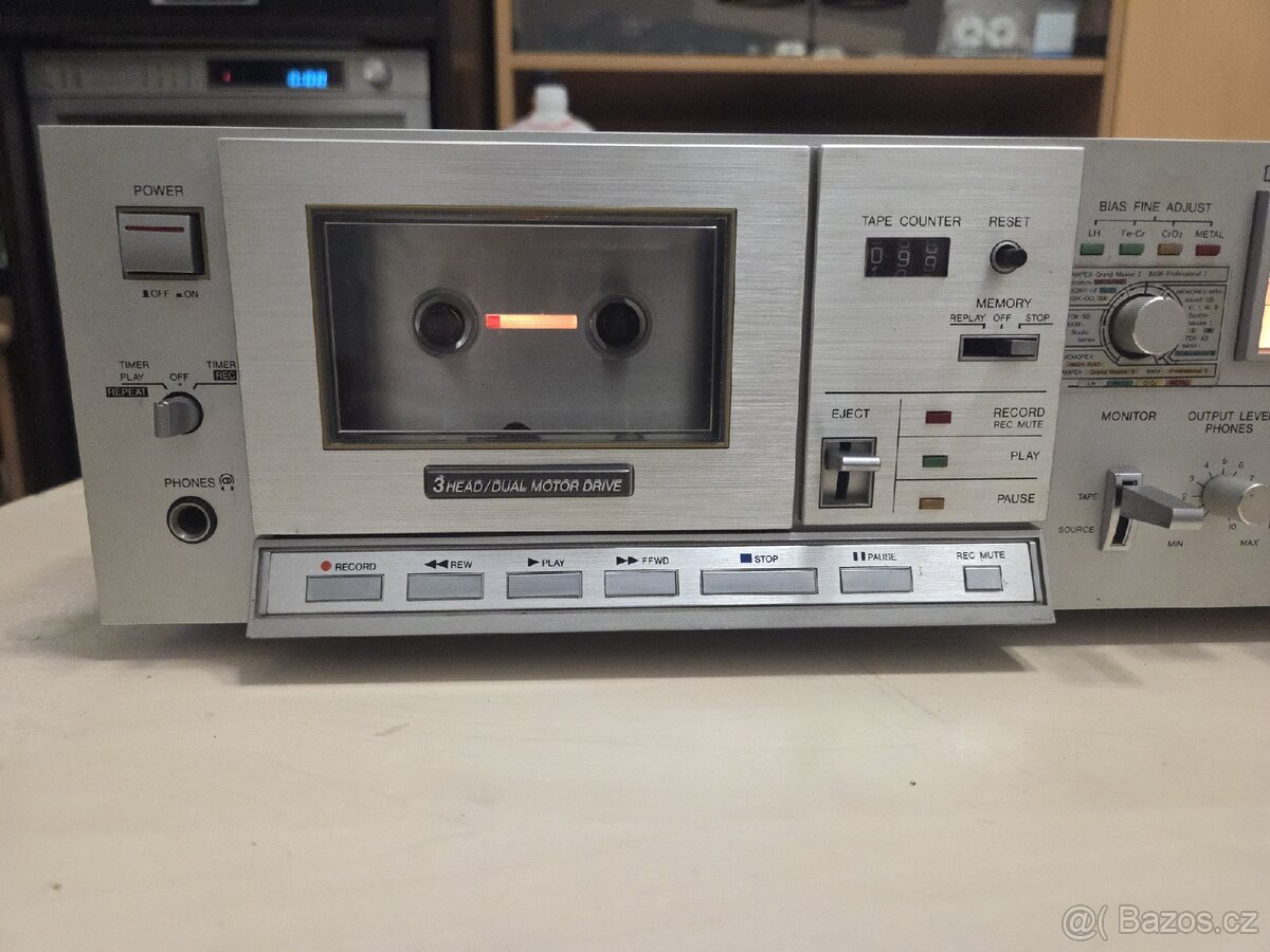 Aiwa M700 - 2