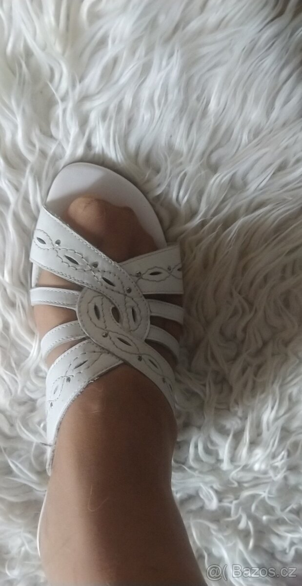 Dámské letní nazouváky - 2