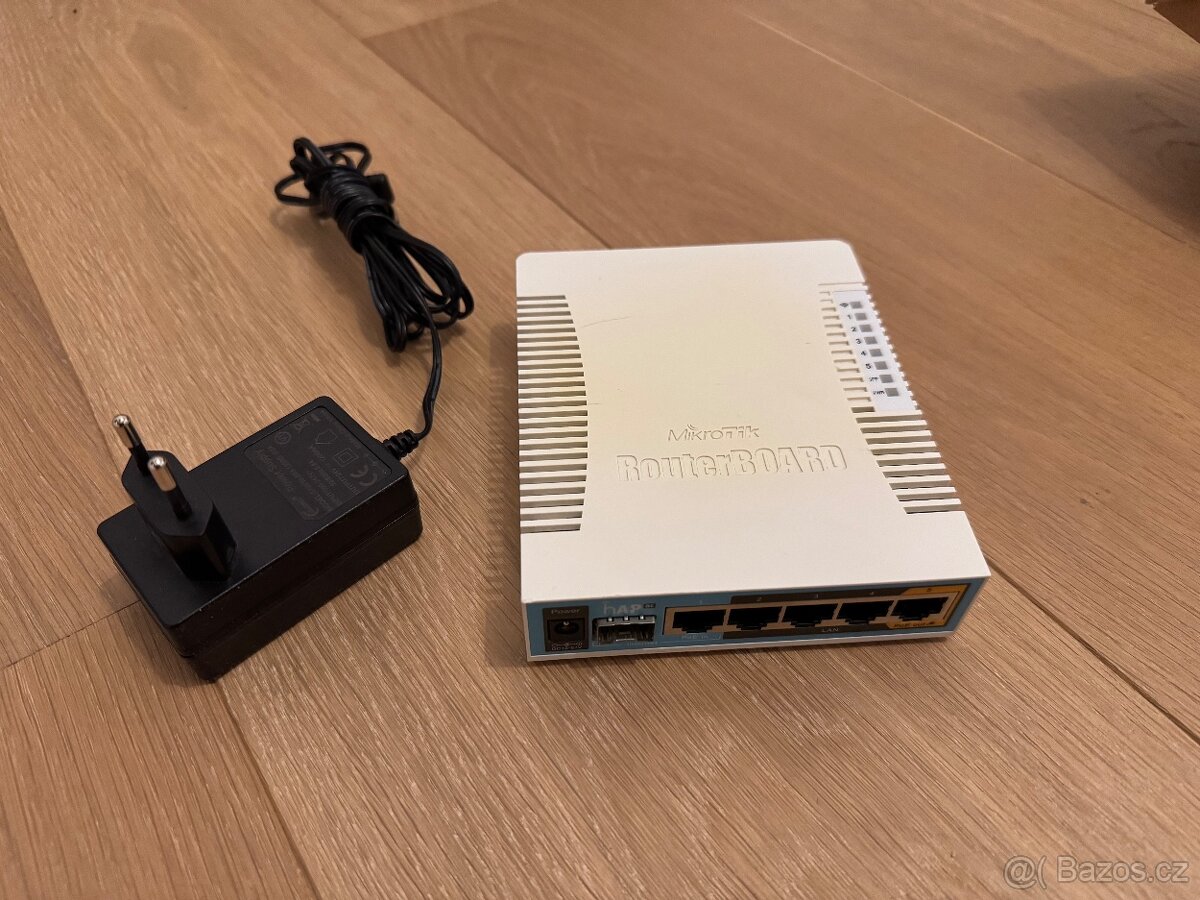 Mikrotik hAP ac (RB962UiGS-5HacT2HnT) - 2