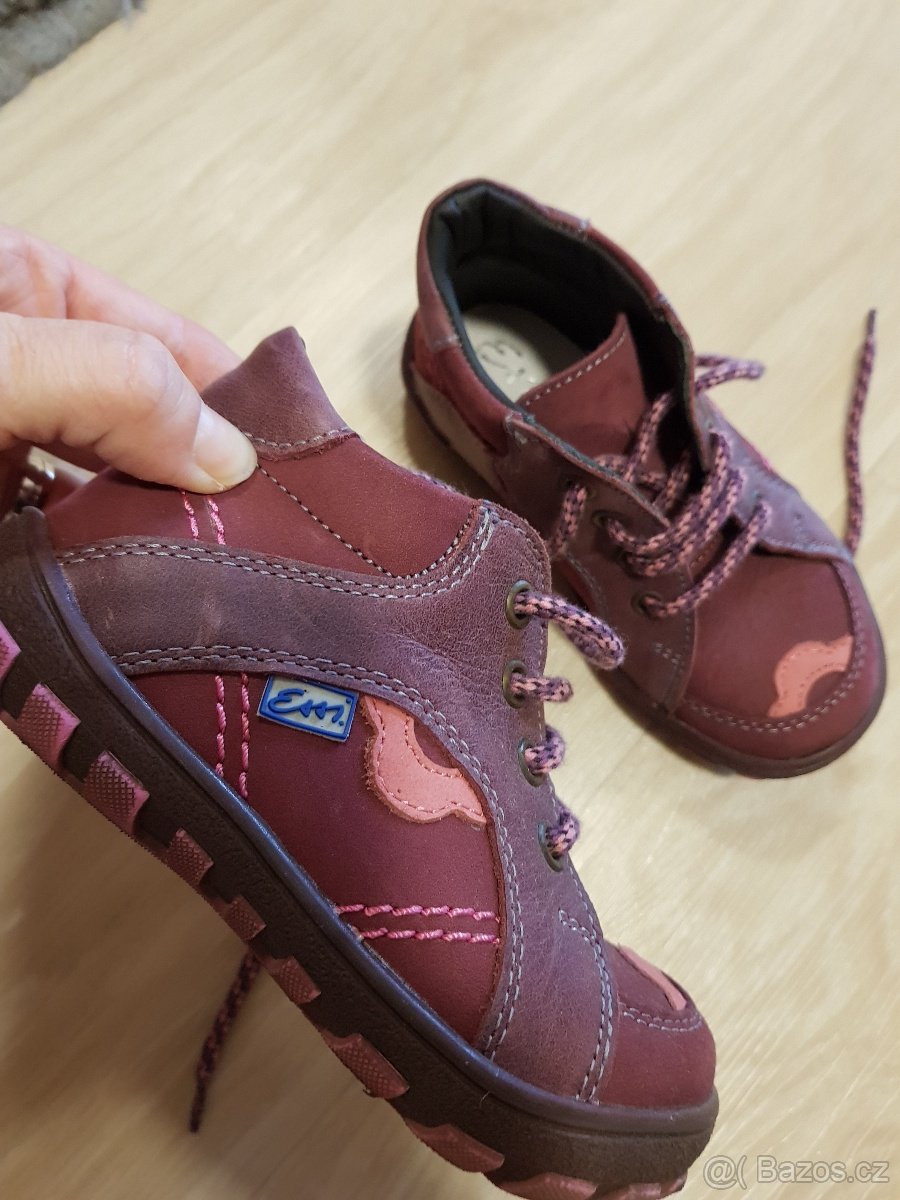 Zánovní boty Essi, vel.25 - 2