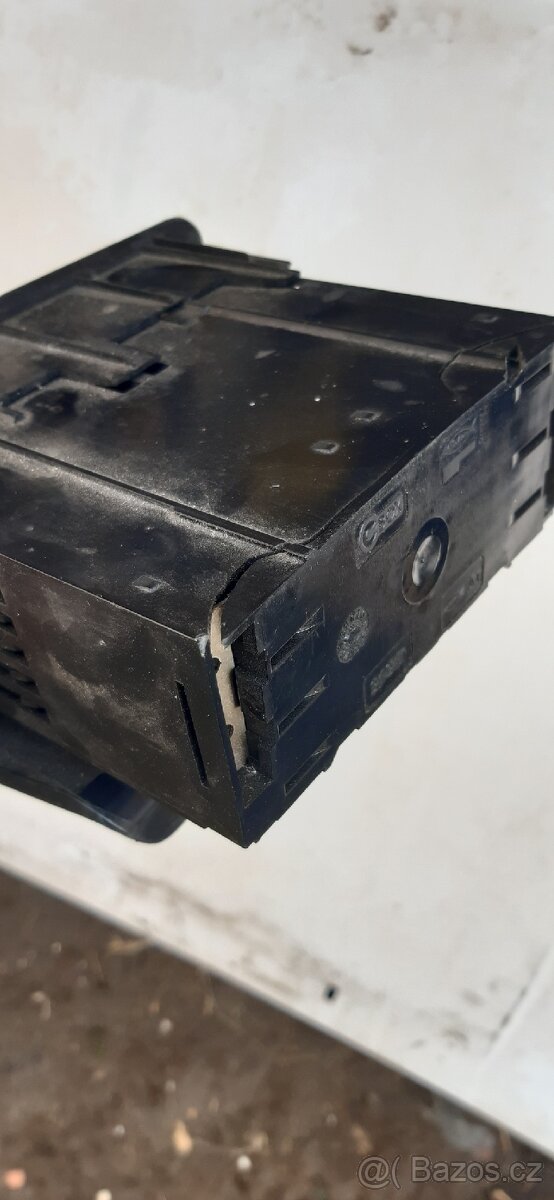 CD box a kazetový box pro VW Golf 3 - 2