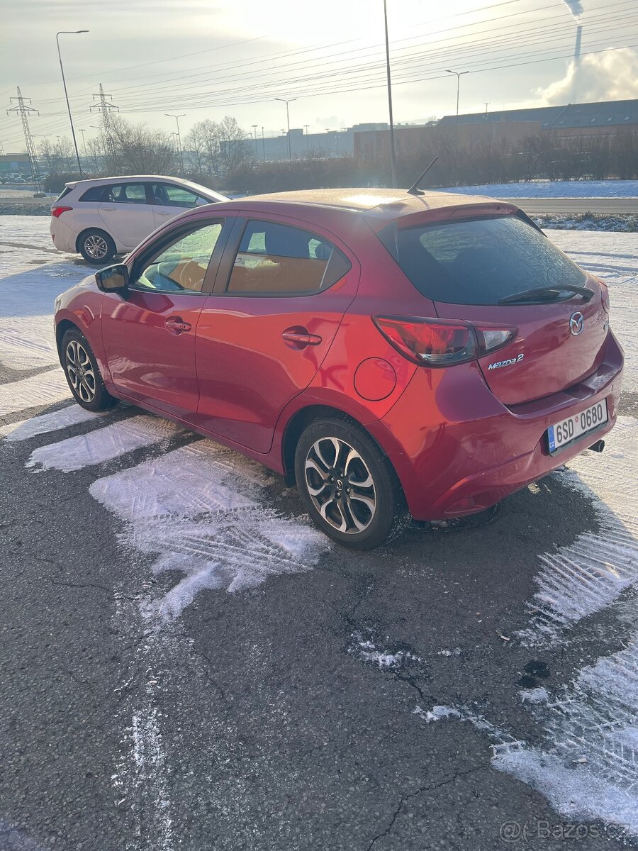 Mazda 2 - 2