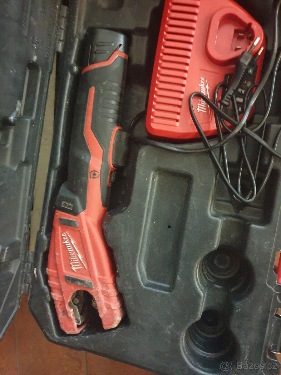 Bateriový rezacka - 2