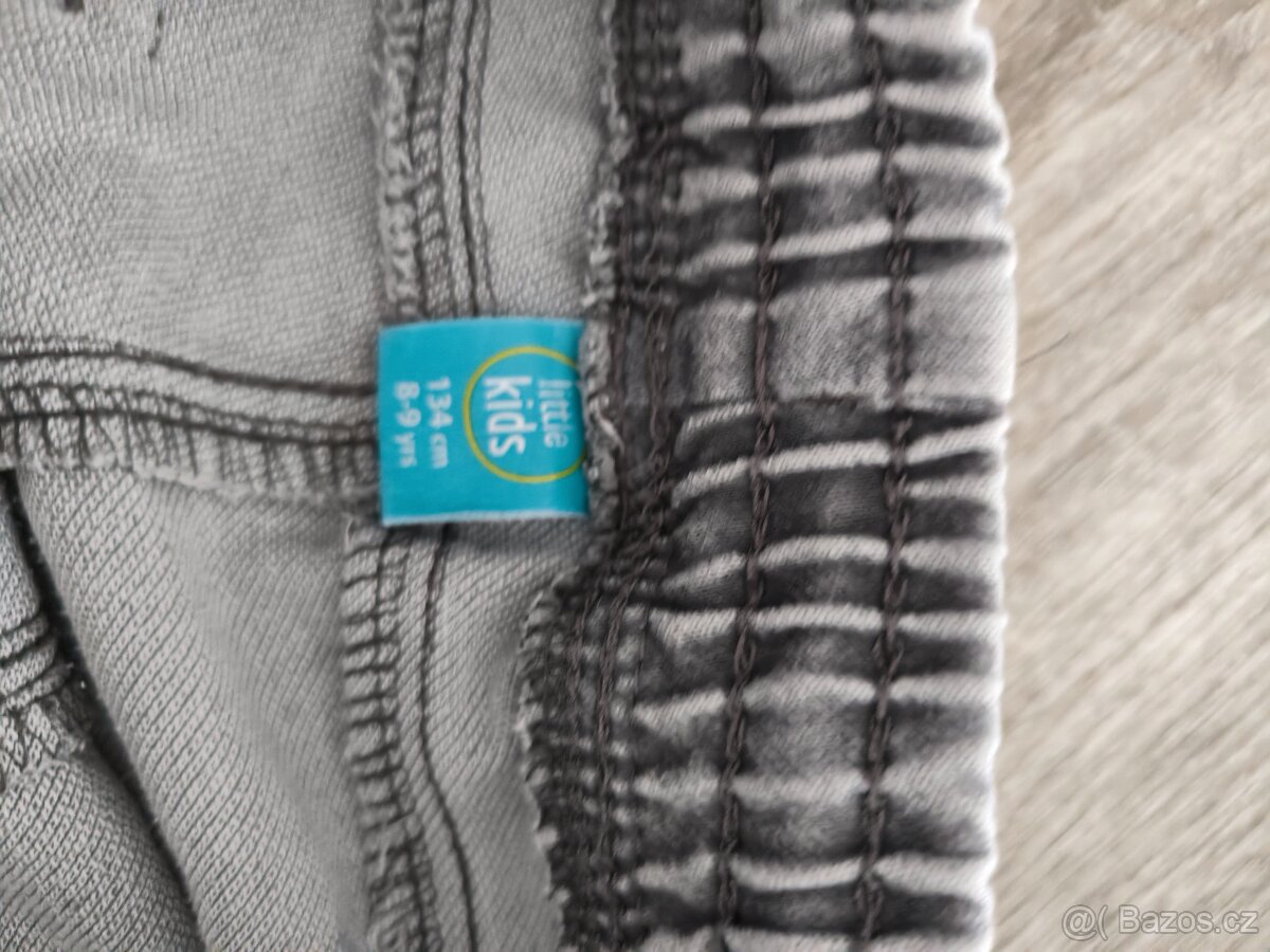 Dětské kalhoty vel. 134 - 2