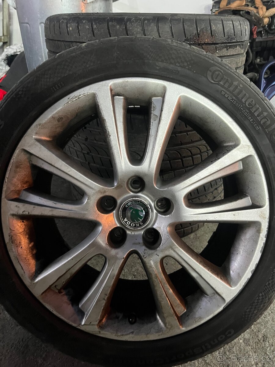 Originál Alu octavia rs2 r18 - 2