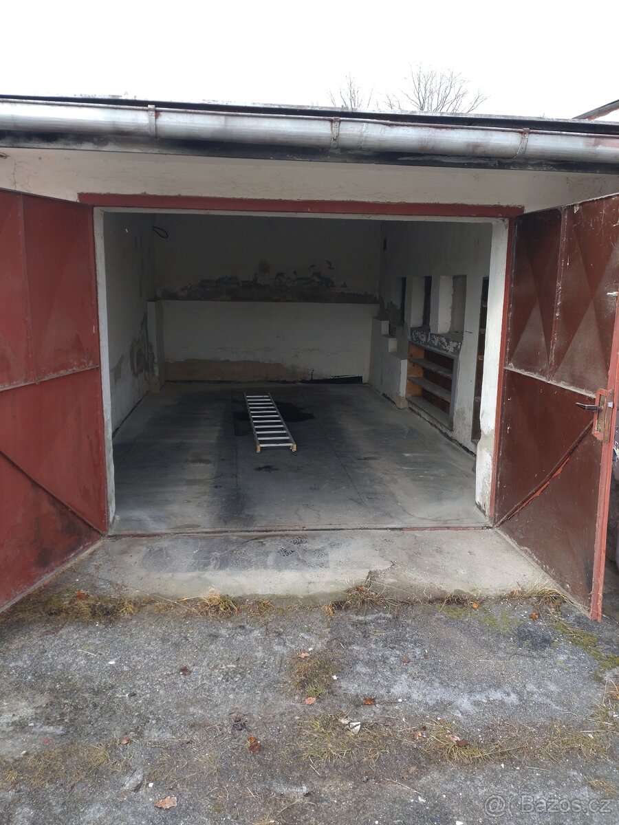 Garáž v Dobříši - 2