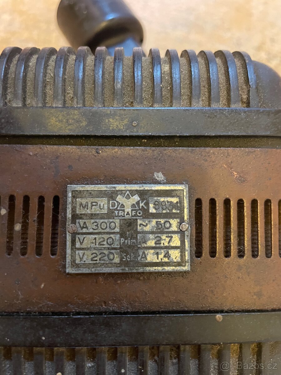 Transformátor 220/120V - 2