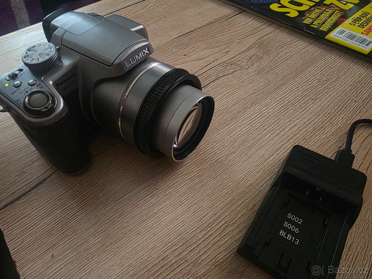 PANASONIC DMC FZ18 - 2