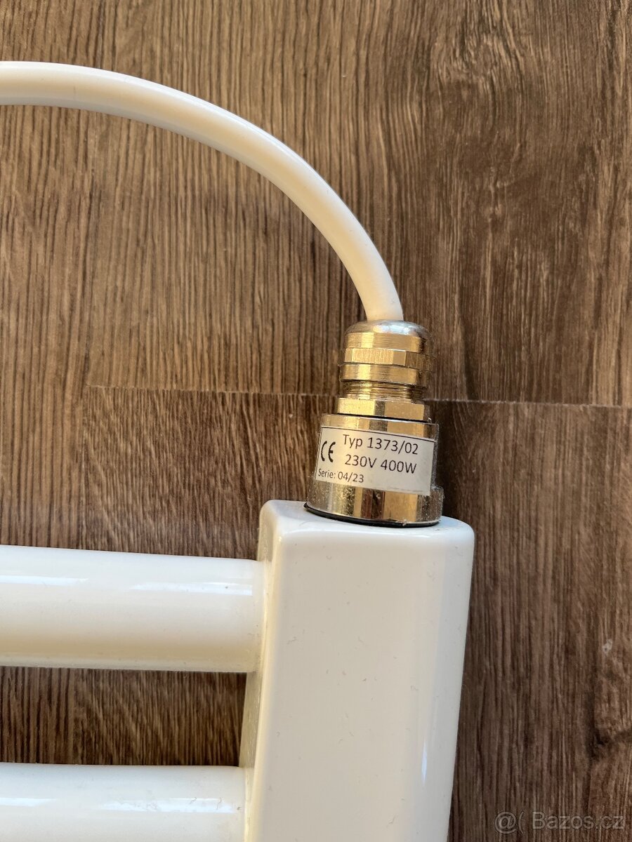 Elektrický topný koupelnový žebřík 60x90 - 2