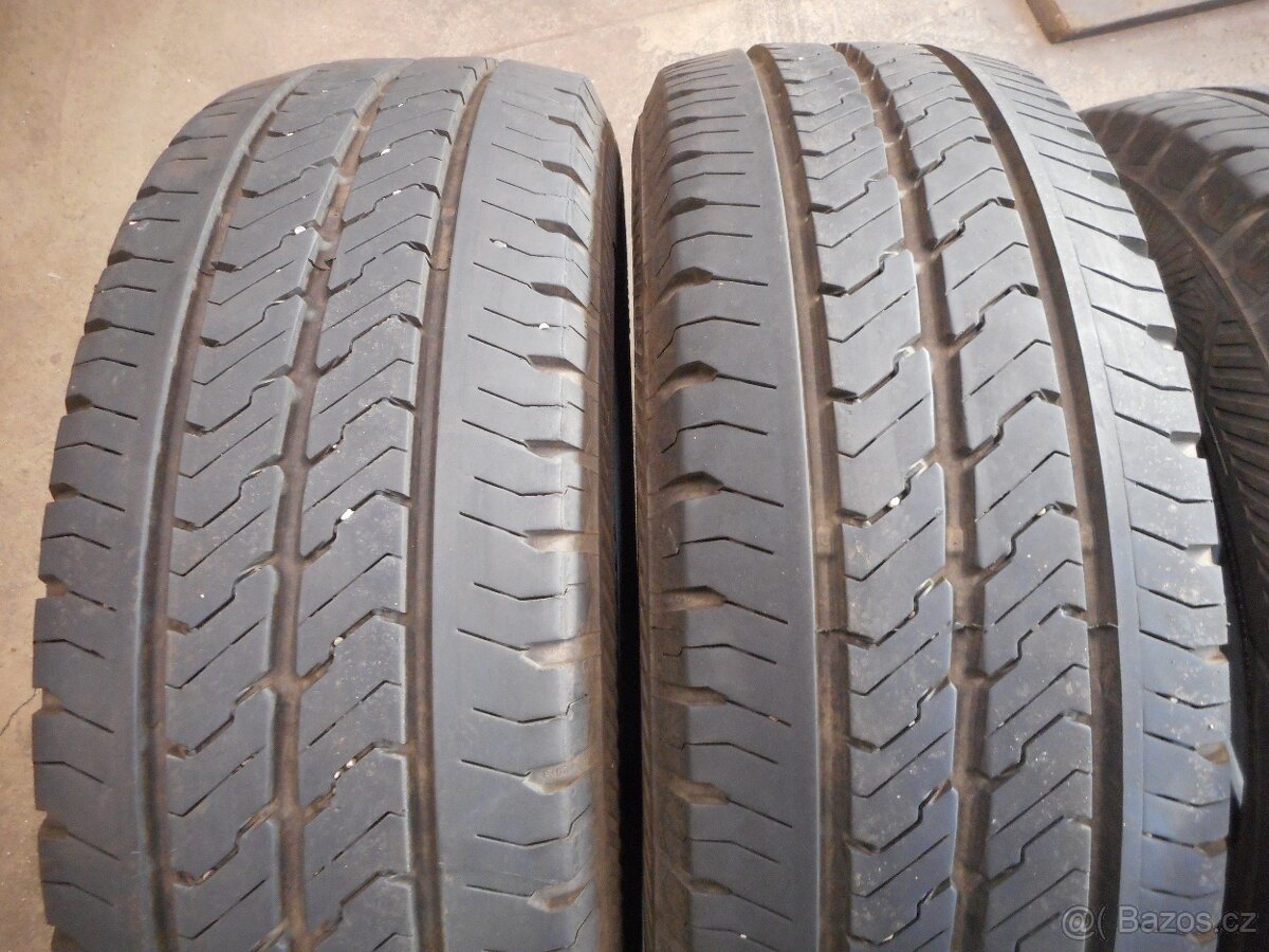 205/65R16C - 2