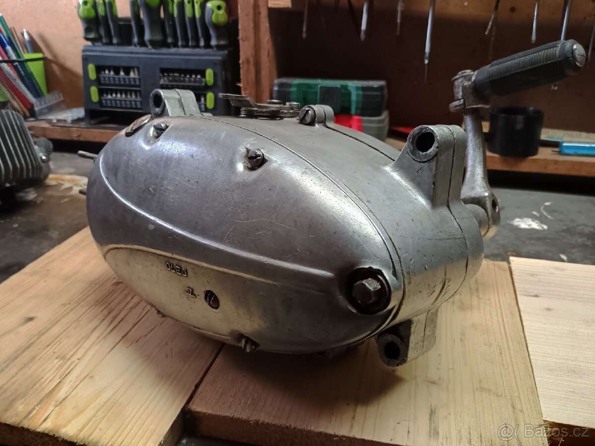 Motor Jawa 50 /20,21,23 - 2