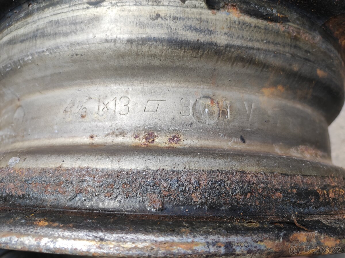 Disky Žigulík Lada 4 1/2 x 13 - 2