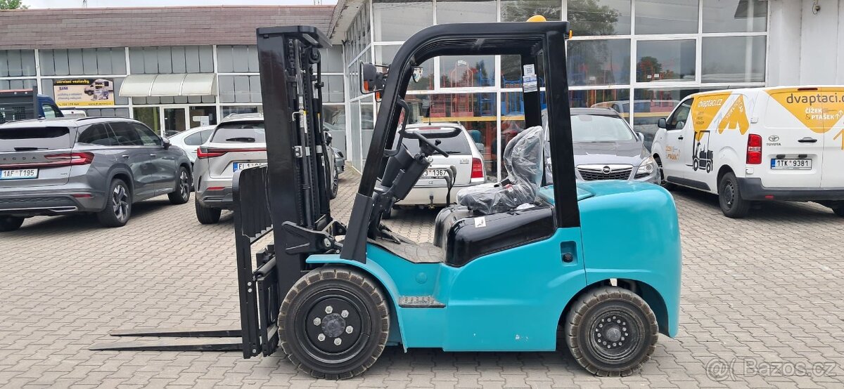 Vysokozdvižný vozík HELI VD 30 Triplex - 2