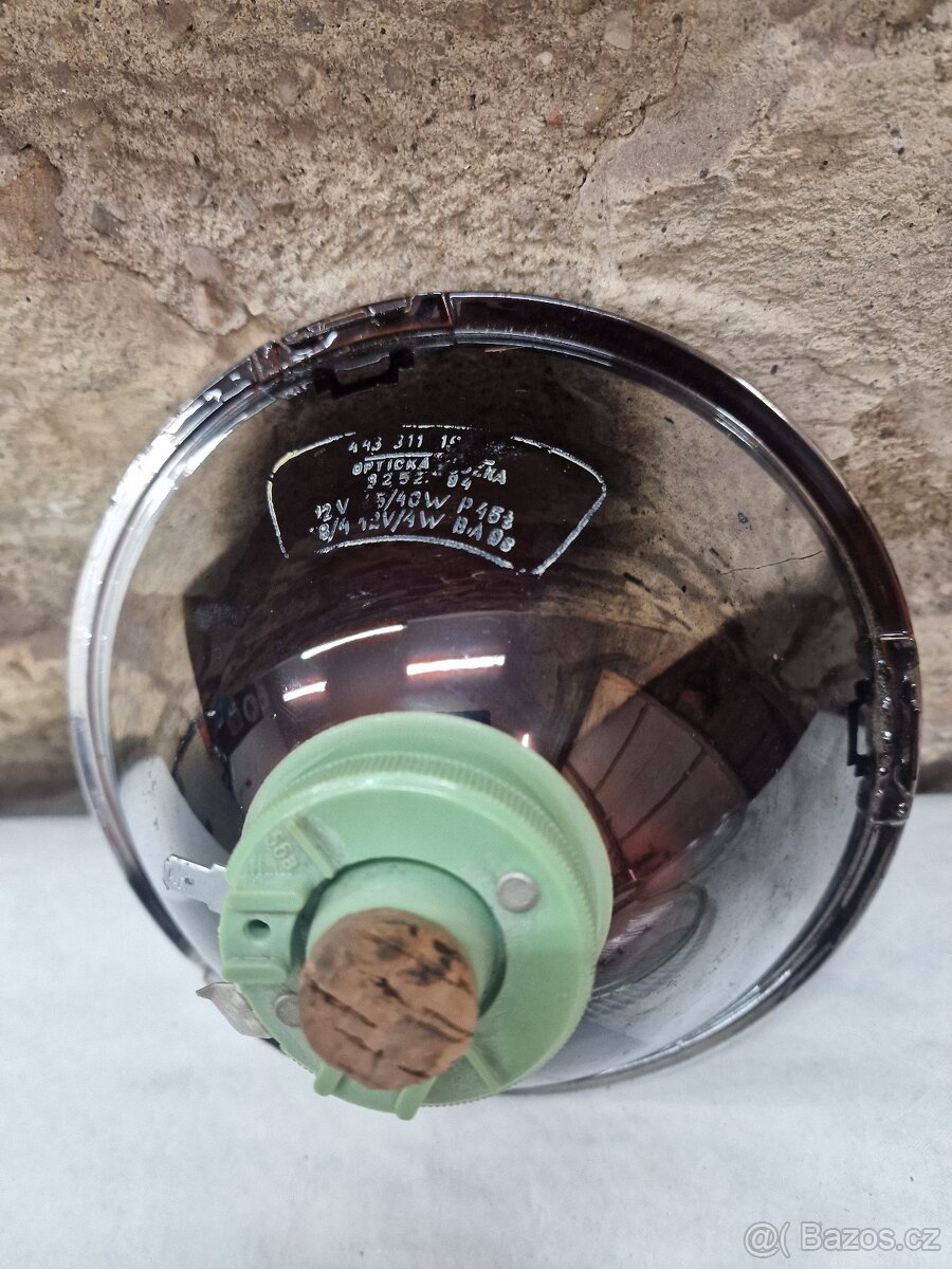 Predni svetla Skoda 1202;1203;Praga - 2