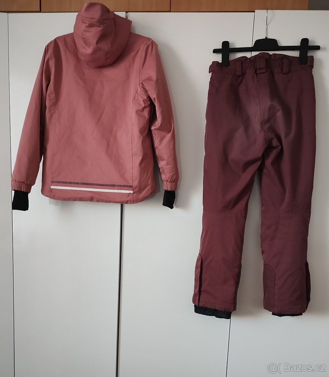 Zimní komplet vel. 134/140 - 2