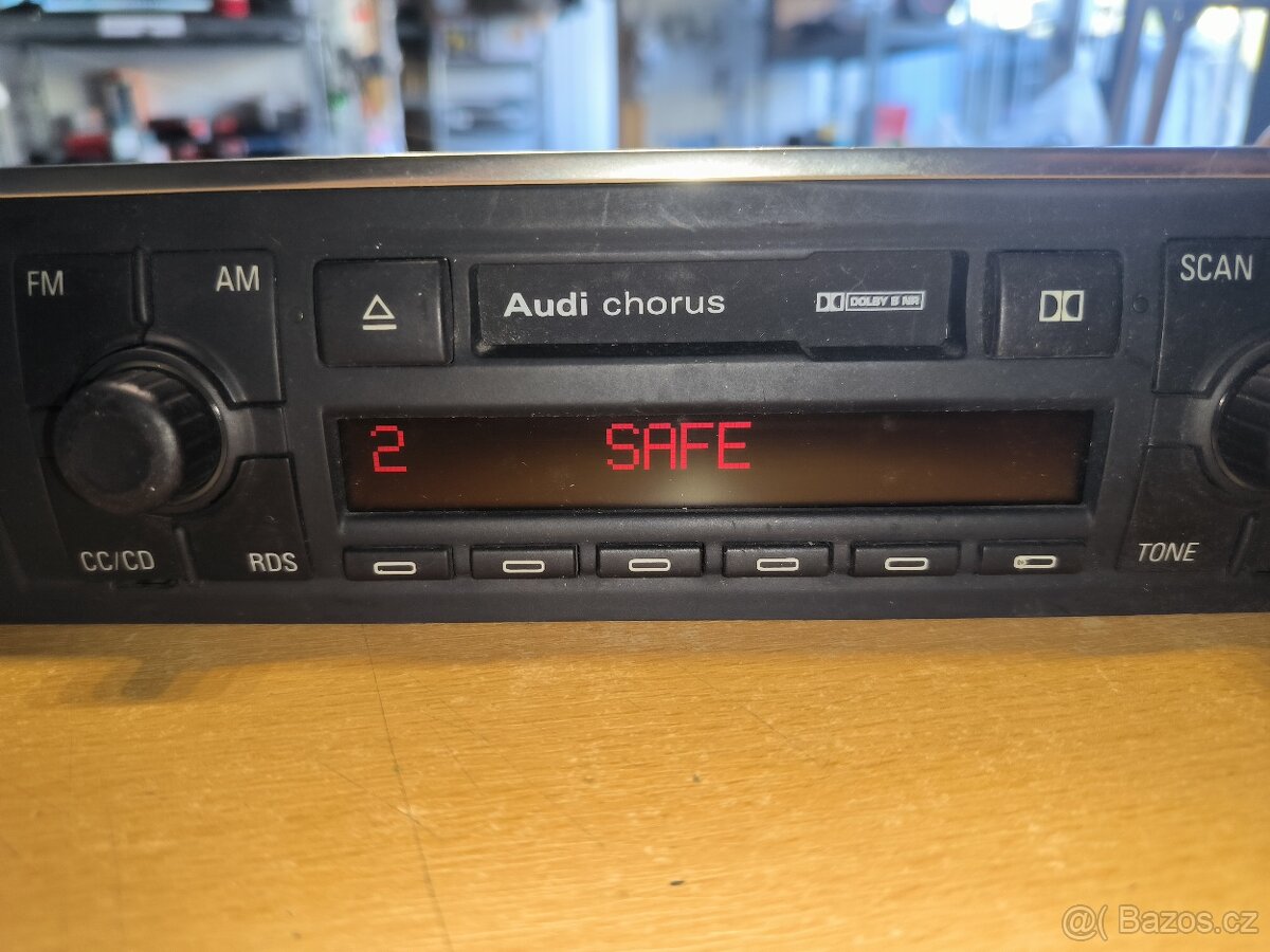 8E0035152B Autorádio Audi Chorus - 2
