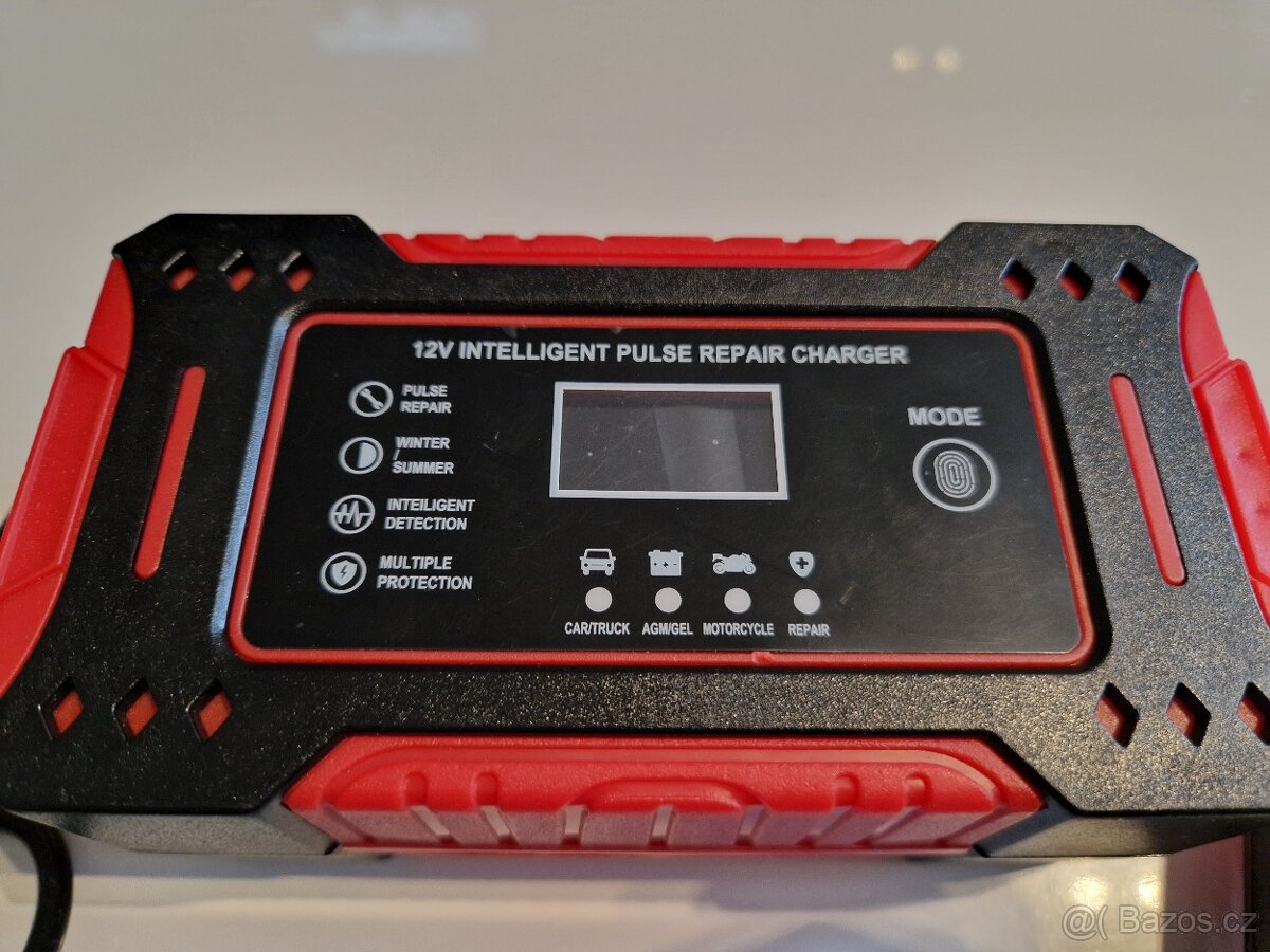 Nabíječka baterií inteligentní - 2
