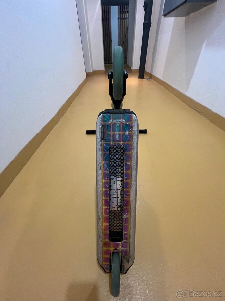 Koloběžka Prodigy S8 - 2