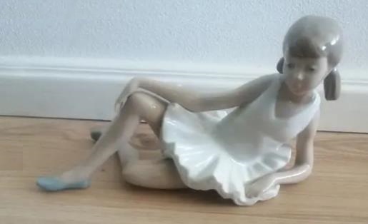 Keramické sošky. - 2