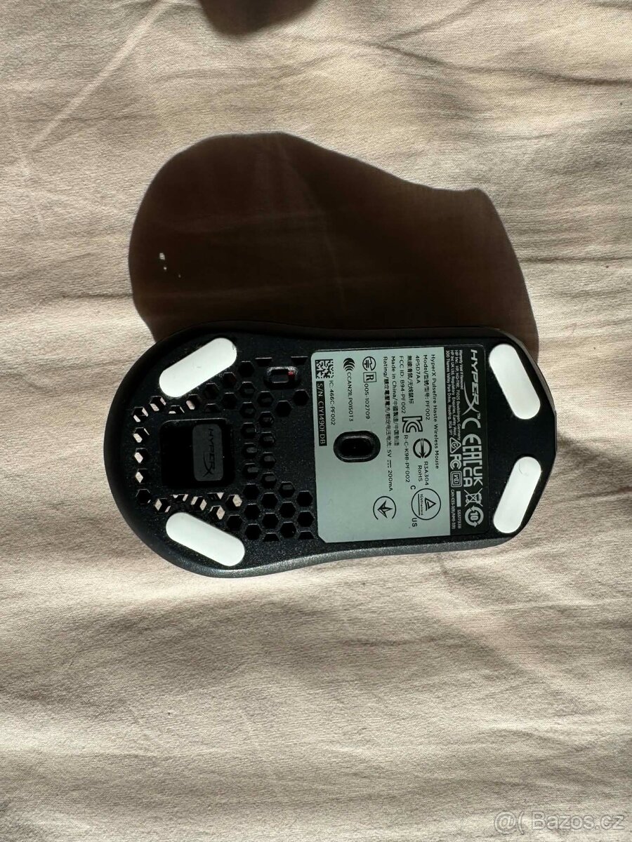 Herní myš HyperX Pulsefire Wireless 1 - 2