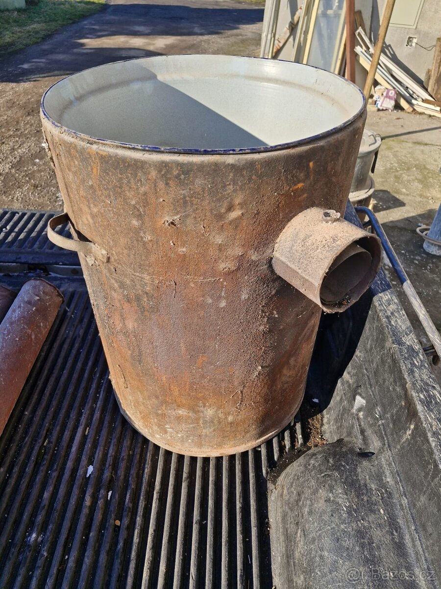 Kotle na zabijačku - 2