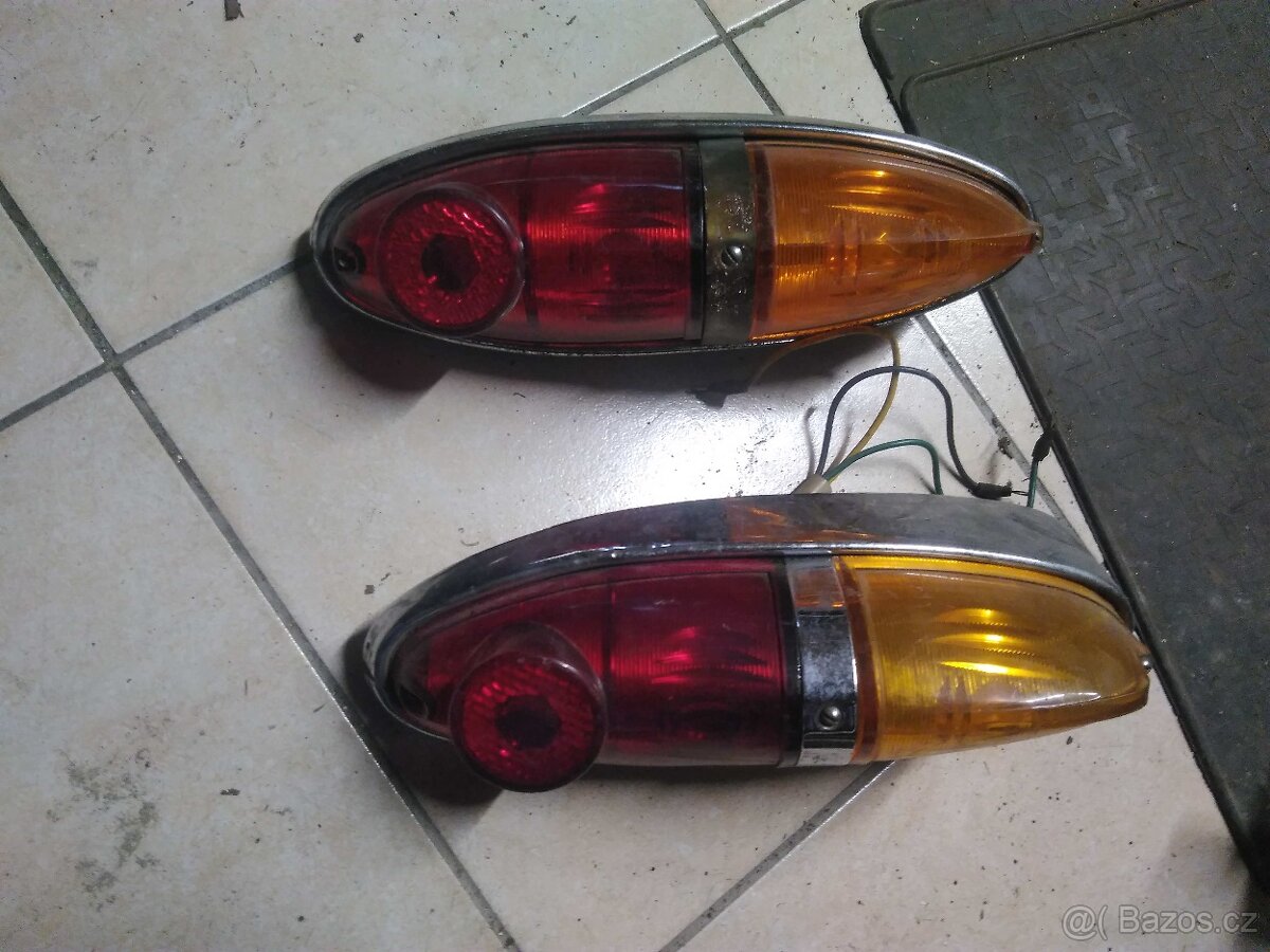 Moskvič 403 407 světla - 2