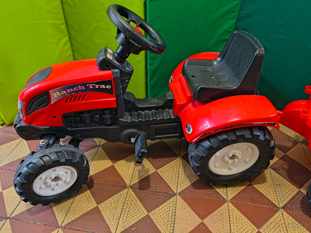 Šlapací traktor - 2