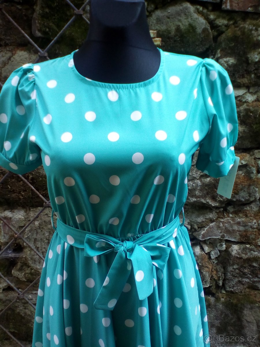 Puntíkaté šaty - 2