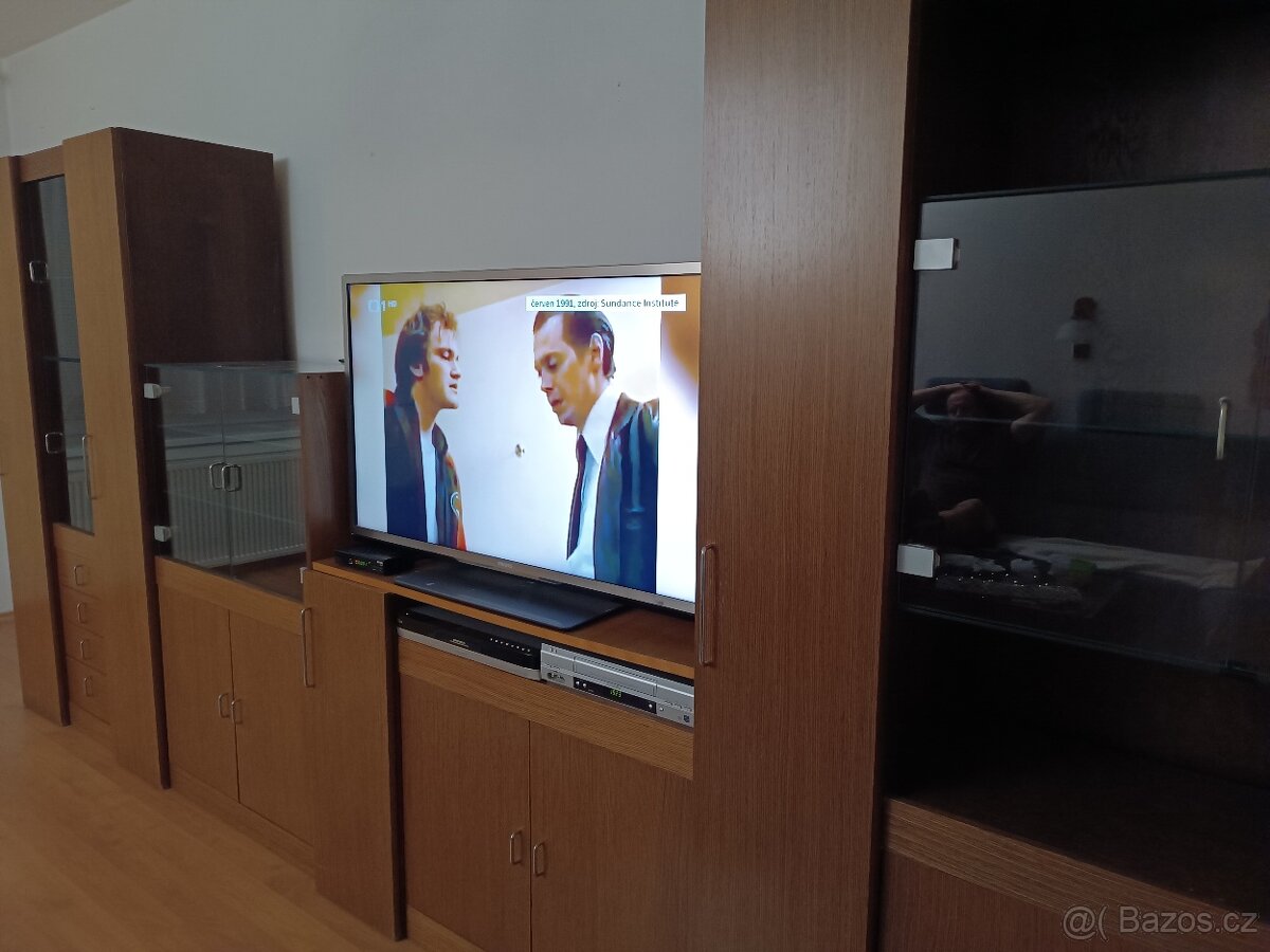 Obývací stěna zdarma - 2