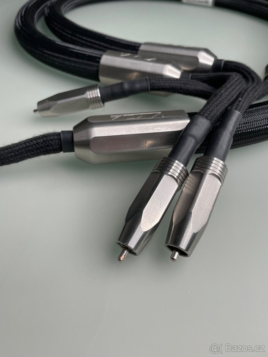 Vyda Orion Silver RCA - 2