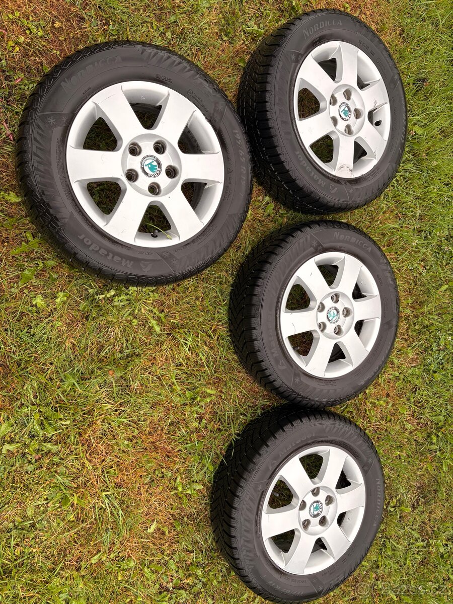 R15 Octavia 5x112 - 2