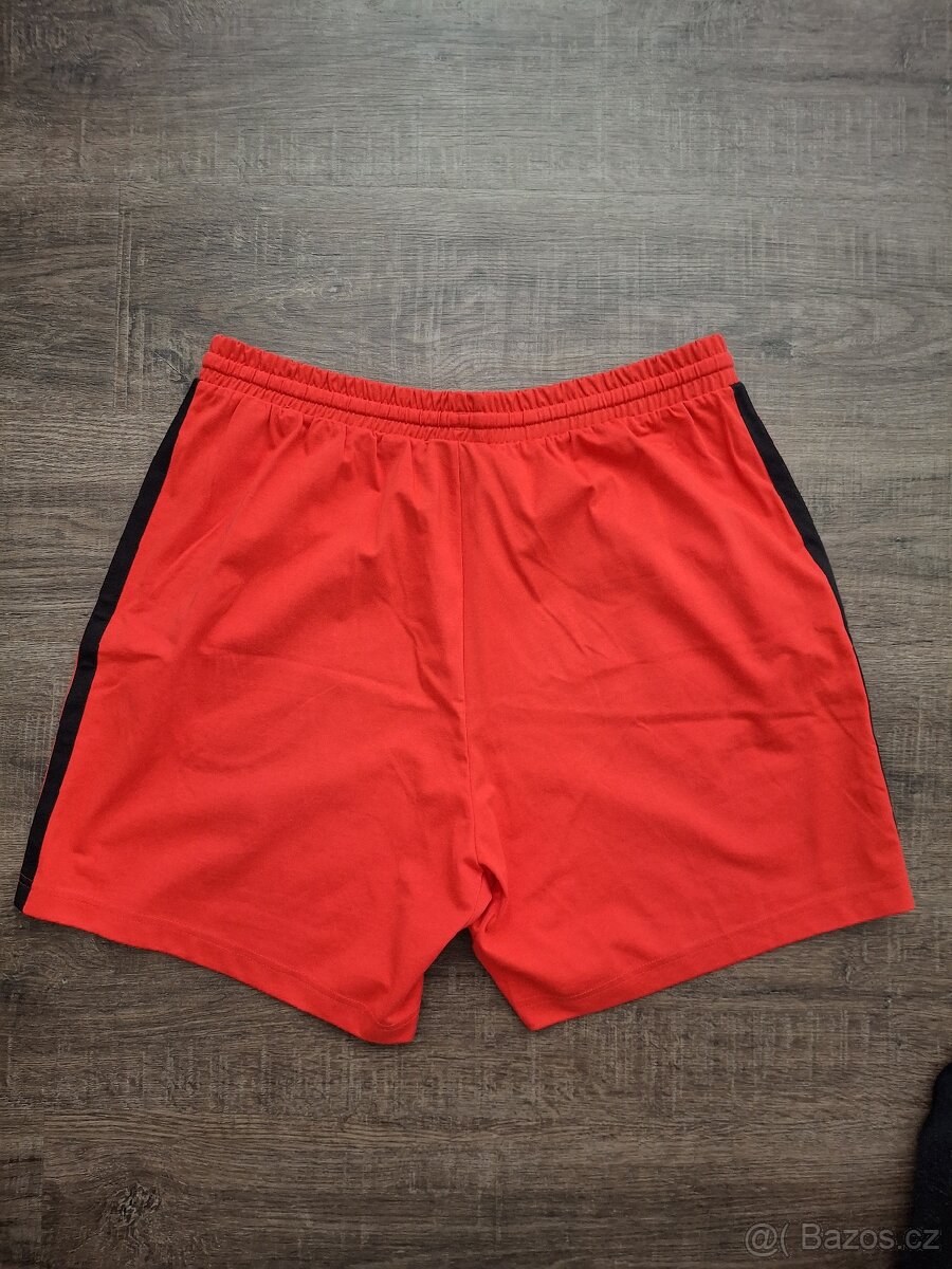Kraťasy Adidas (Nové) - 2