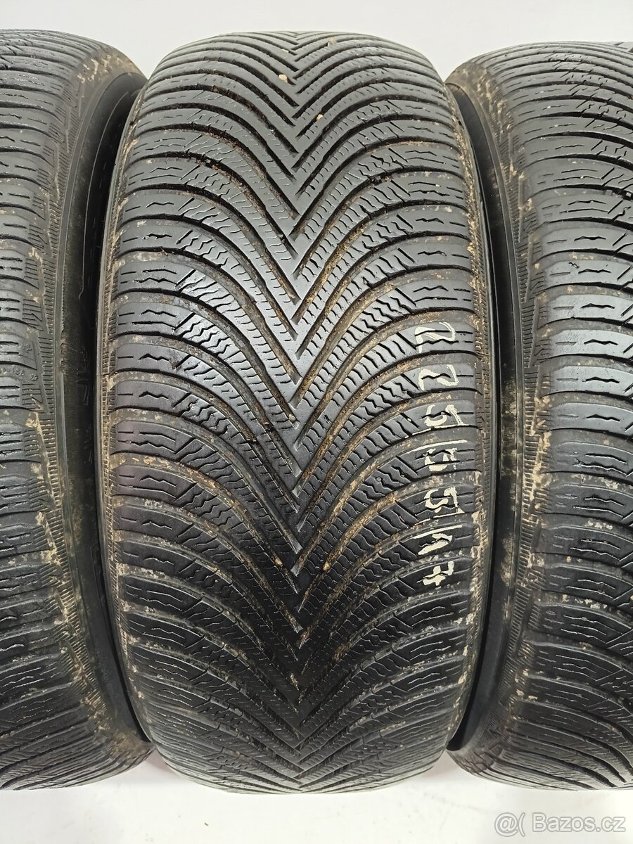 Zimní pneu 225/55/17 Michelin - 2