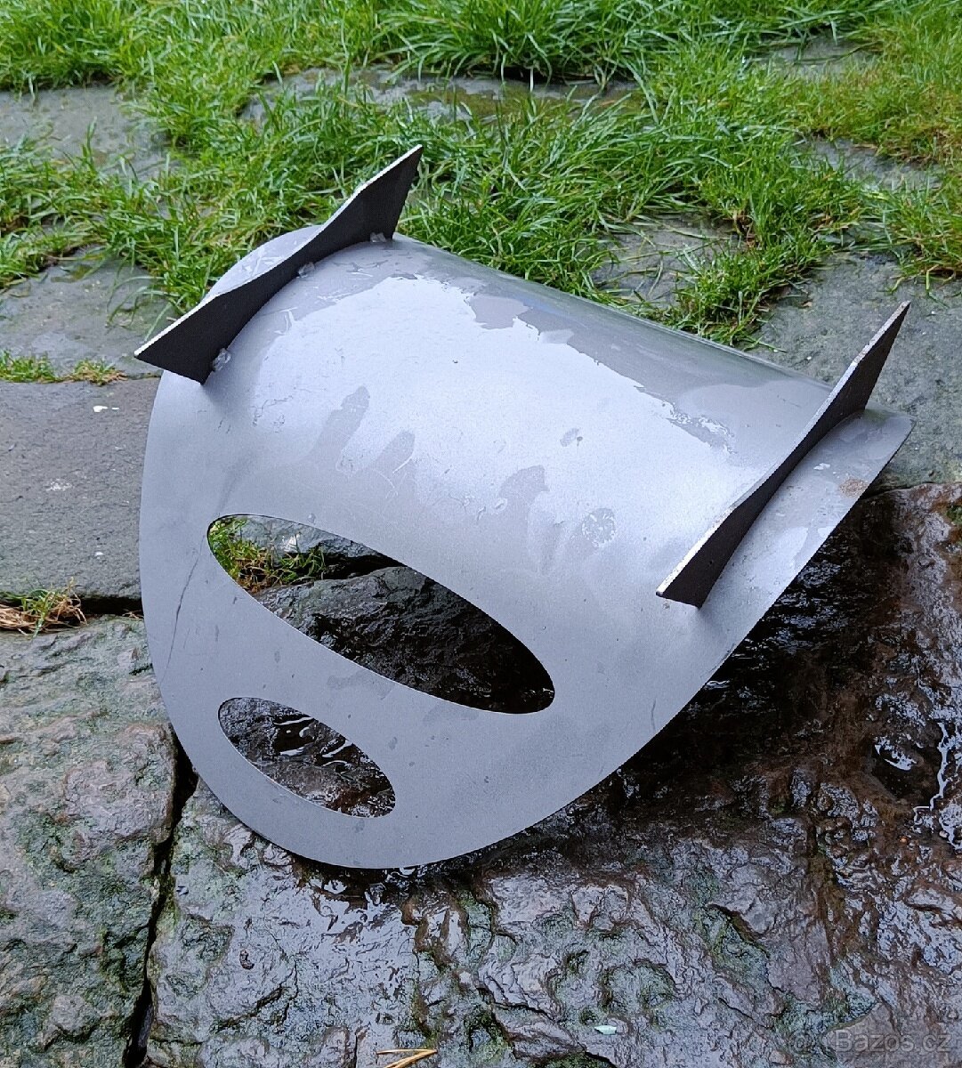 Stojan na dřevo ke kamnům - 2