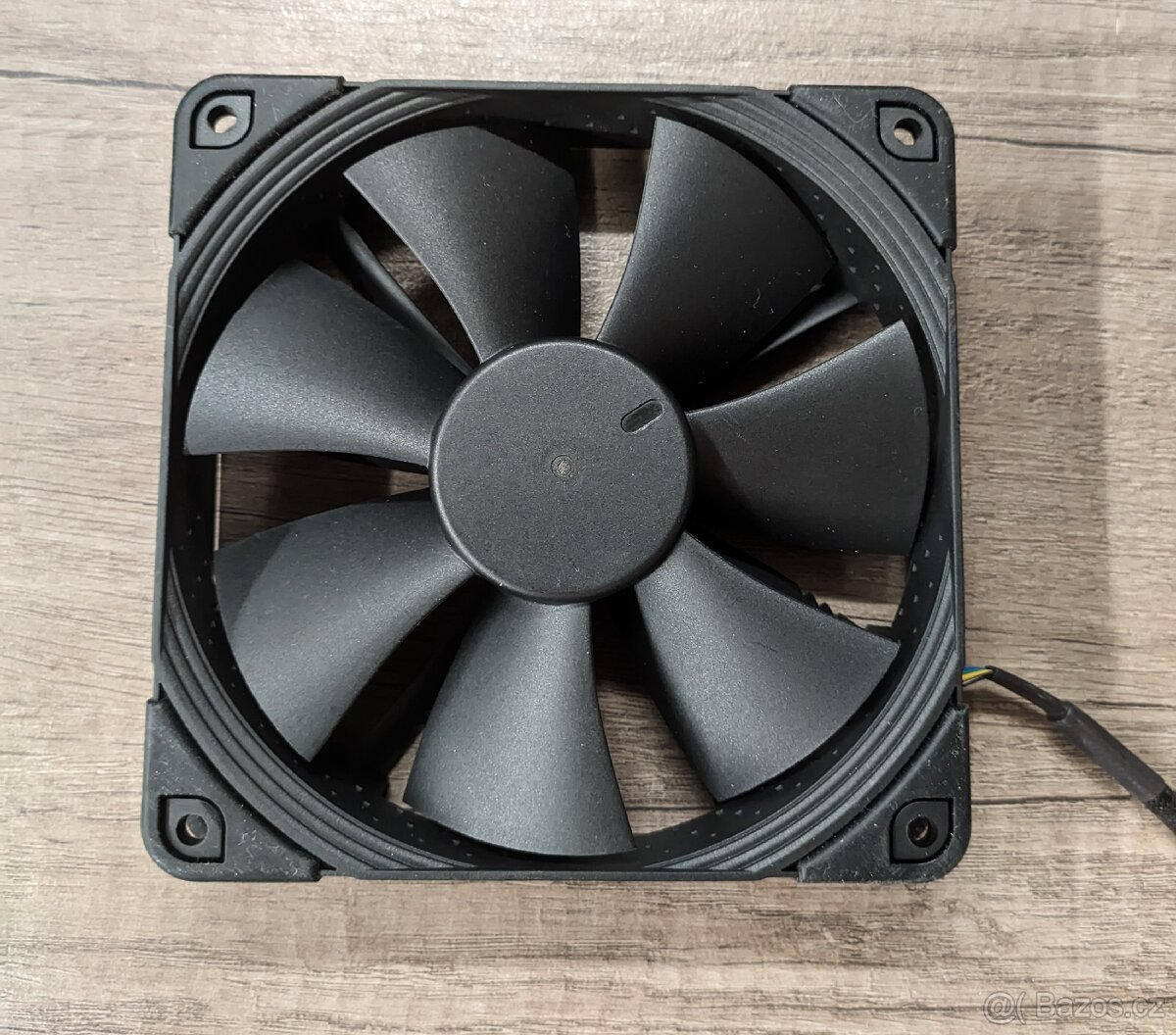 Ventilátor Noctua NF-F12 industrialPPC-2000 PWM - 2