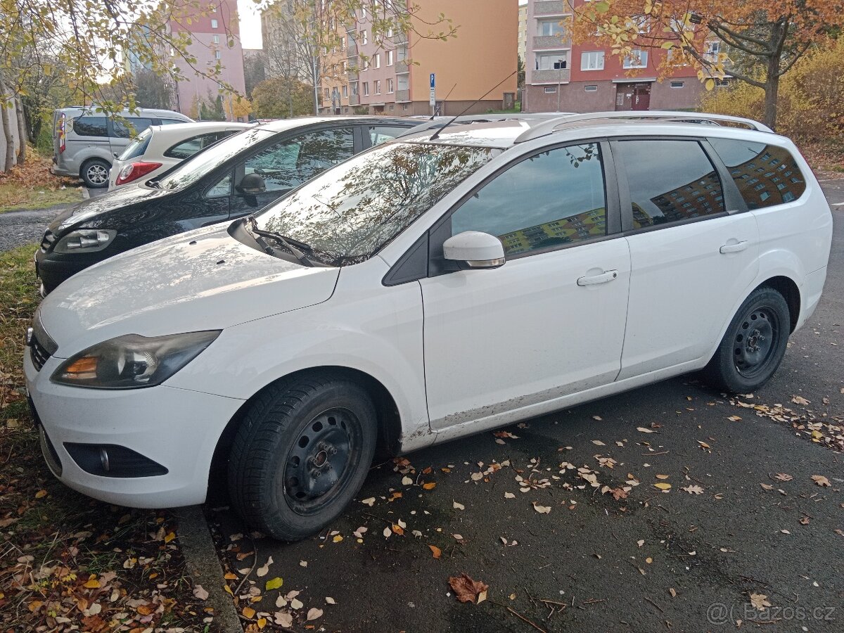 ford fokus mk2 2010 - 2