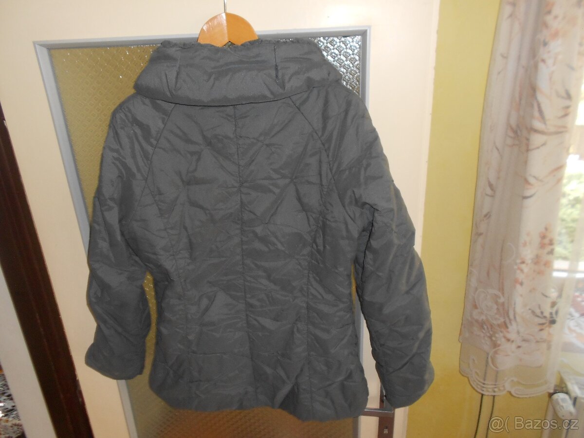 Zimní bunda. - 2