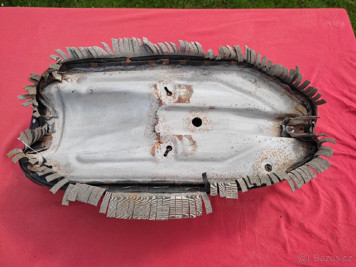 Sedlo Jawa ČZ kyvacka panelka 250 350 ala cowboy - 2