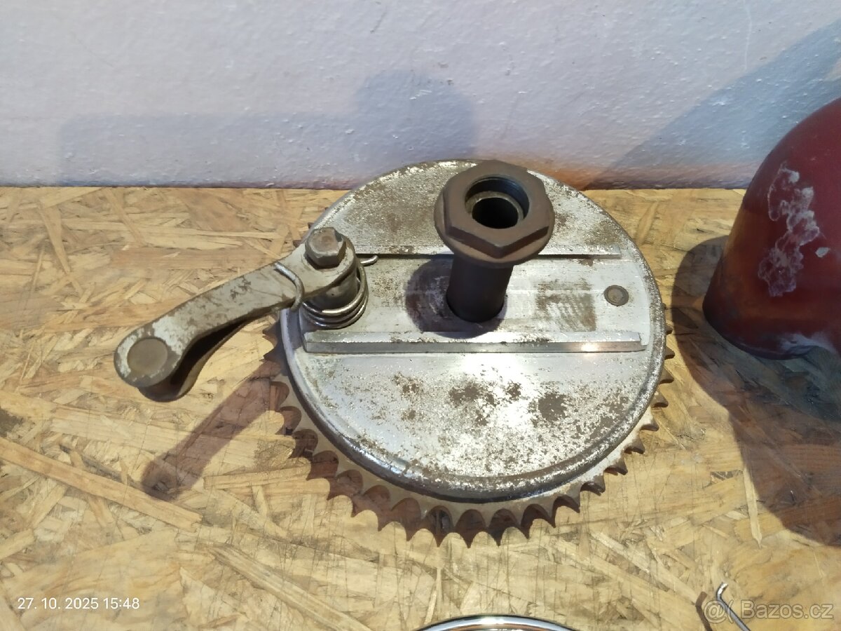 Jawa pérák komunista 250 a 350 - 2