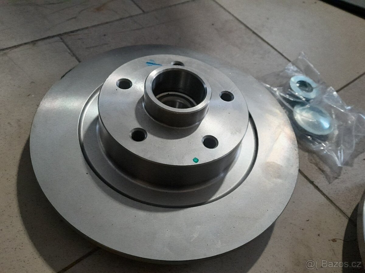 Nové brzdové kotouče zadní BREMBO Renault Megane od 2016 - 2