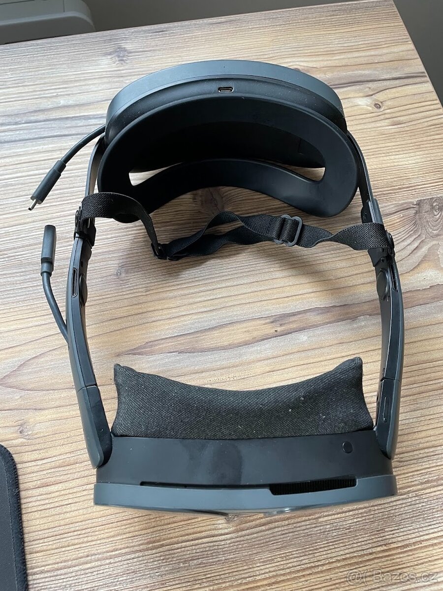 HTC Vive XR Elite – málo používané VR brýle - 2