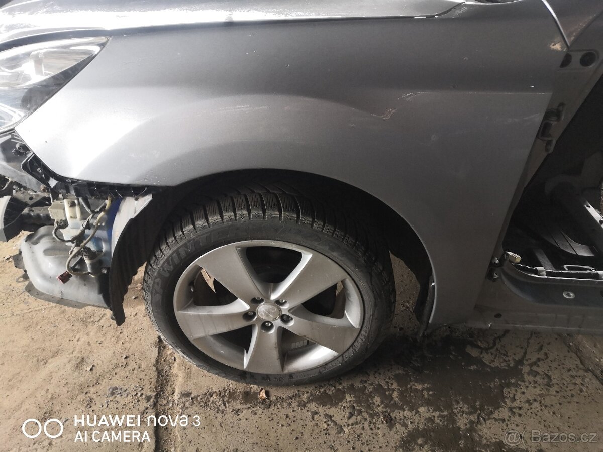 Subaru Legacy 2010 2.5 náhradní díly - 2