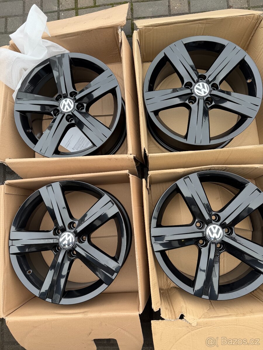ORIGINÁL Alu Volkswagen Passat B6, B7 R17, 5x112 - TOP STAV - 2