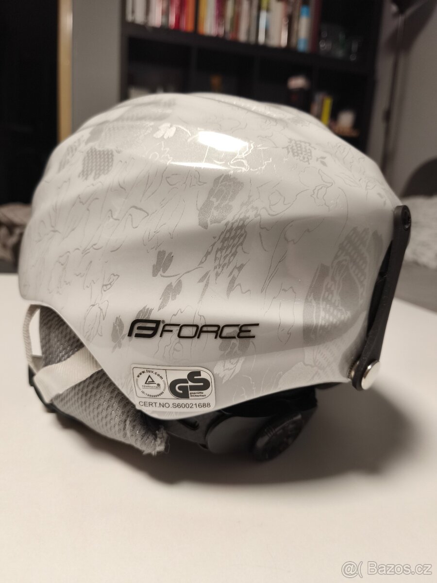 Dětská lyžařská helma - 2