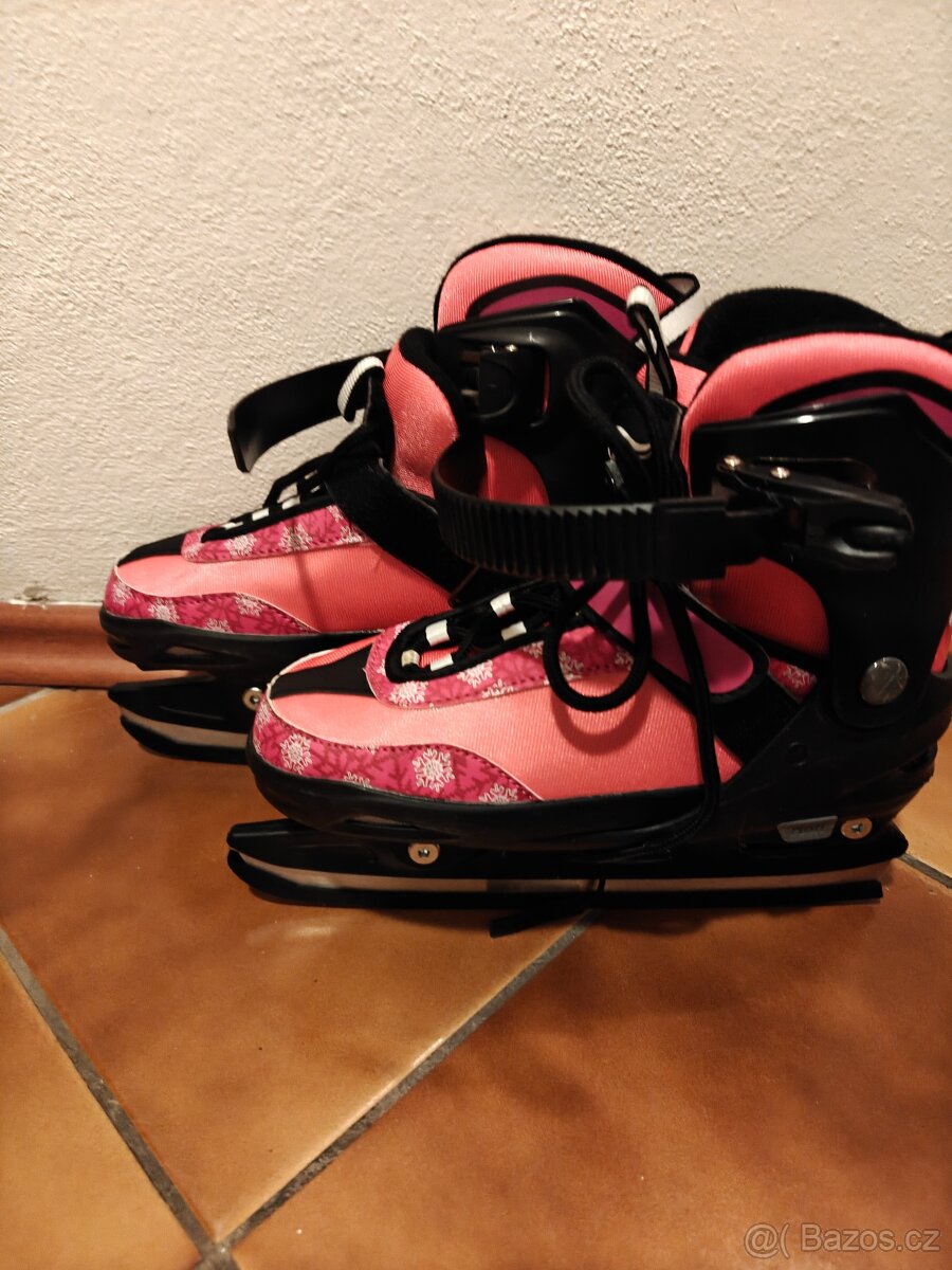 Dívčí lední brusle vel. 33-37 - 2