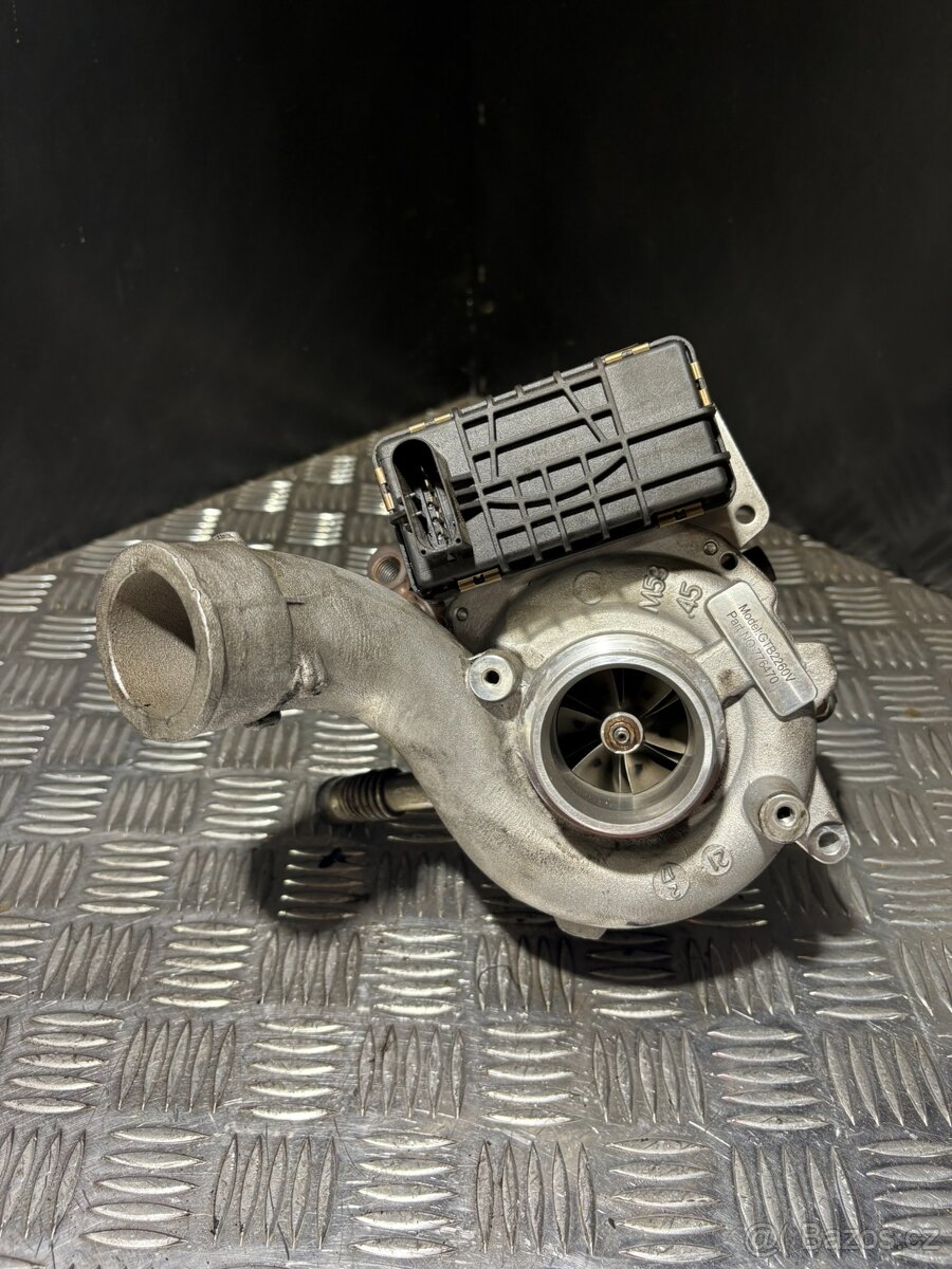 // Turbo VW/AUDI 3.0TDi CASA 176kw // - 2