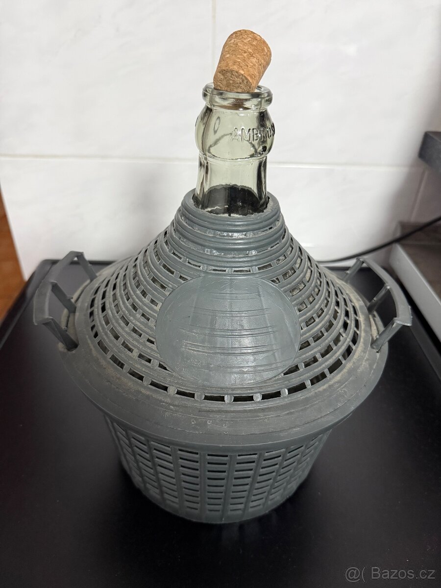 Demižony 15,10,5ltr - 2