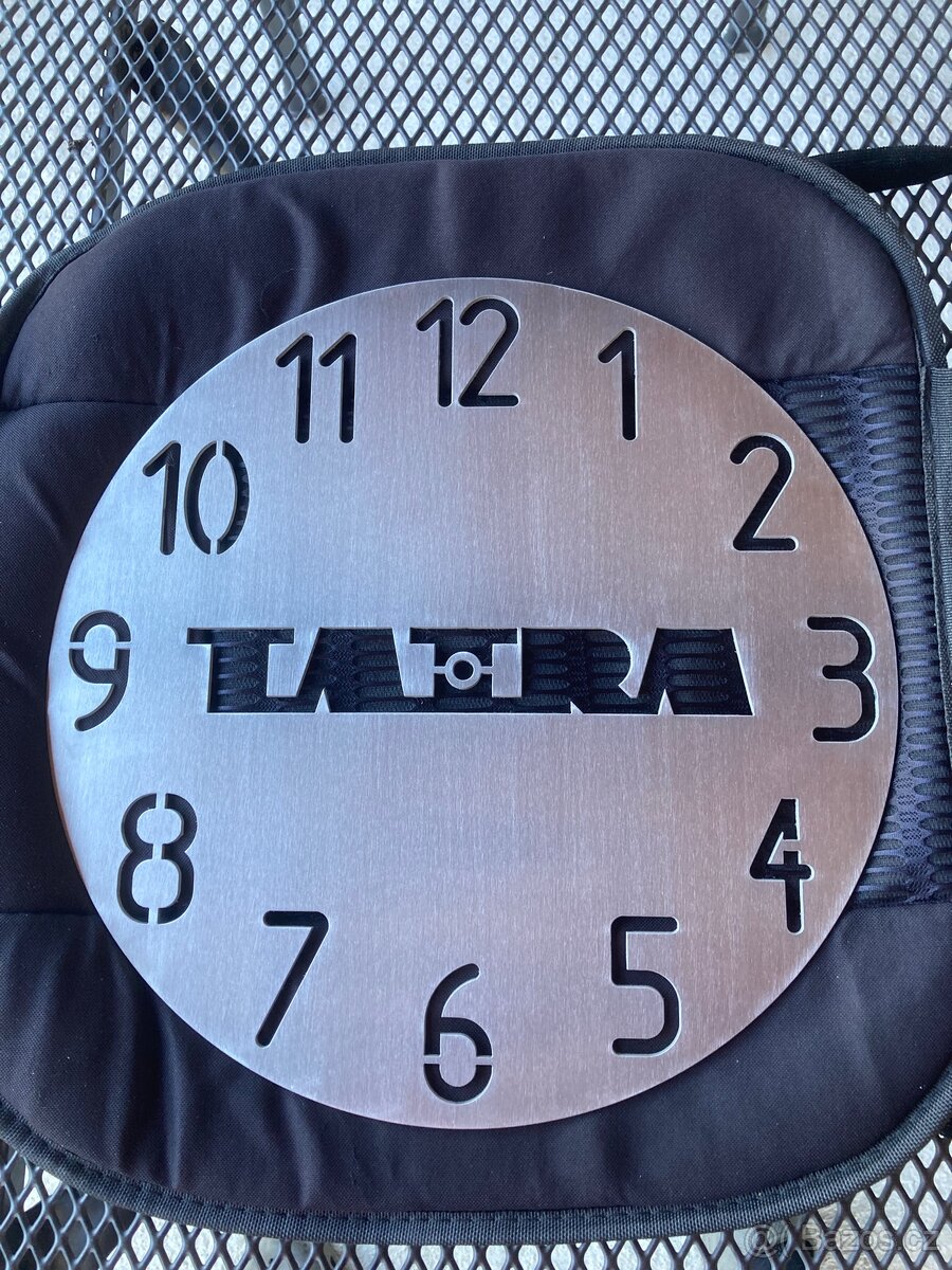 Nerezové hodiny Scania a Tatra - 2