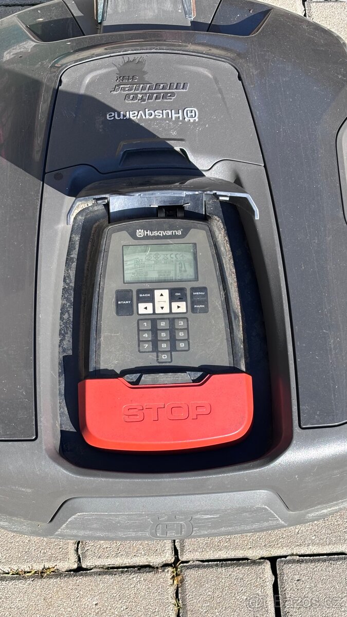 ROBOTICKÁ SEKAČKA HUSQVARNA 315x - 2